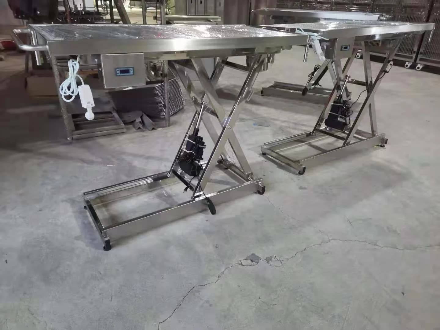 獣医用手術台（電動式） OT-001 - View 2